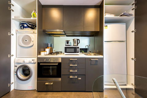 Amazing Accommodations : South Yarra - Holiday Adelaide 13