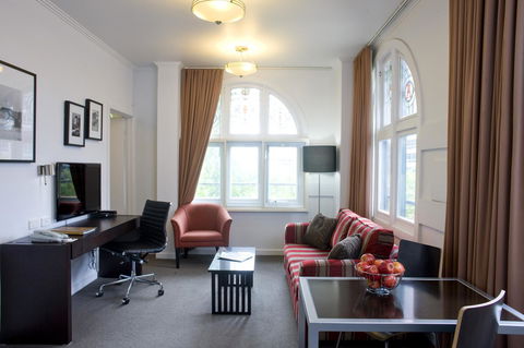 Alto Hotel On Bourke - Holiday Adelaide 1