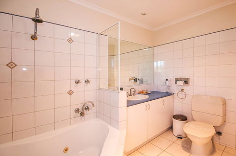 Torquay Tropicana Motel - Holiday Adelaide 16