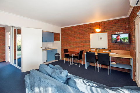 Torquay Tropicana Motel - Holiday Adelaide 24