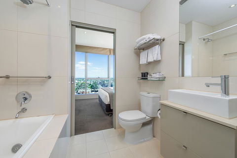 Novotel Melbourne Preston - Holiday Adelaide 19