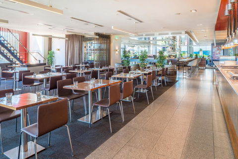 Novotel Melbourne Preston - Holiday Adelaide 9