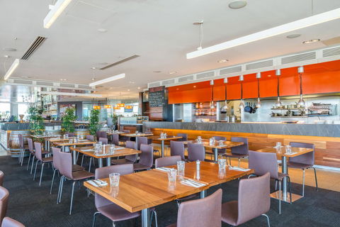 Novotel Melbourne Preston - Holiday Adelaide 12