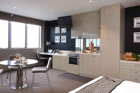 Novotel Melbourne Preston - Holiday Adelaide 28