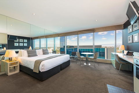 Novotel Melbourne Preston - Holiday Adelaide 5