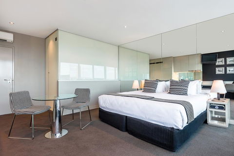 Novotel Melbourne Preston - Holiday Adelaide 16
