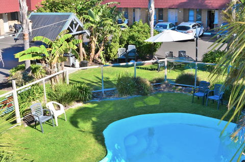 Tropicana Motor Inn - Holiday Adelaide 3
