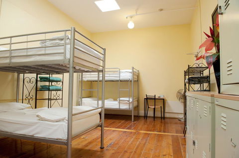 Hotel Claremont Guest House - Holiday Adelaide 37