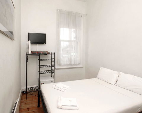 Hotel Claremont Guest House - Holiday Adelaide 27