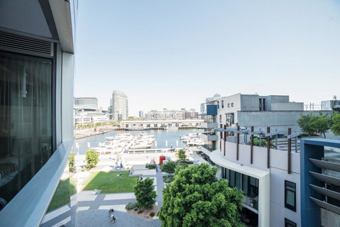 The Sebel Melbourne Docklands Hotel - Holiday Adelaide 21
