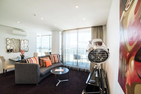 The Sebel Melbourne Docklands Hotel - Holiday Adelaide 3