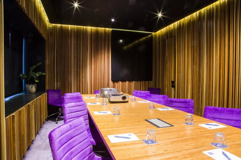The Sebel Melbourne Docklands Hotel - Holiday Adelaide 31