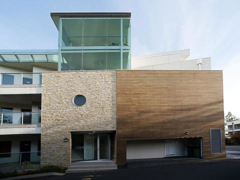 The Waves Apartments - Holiday Adelaide 29