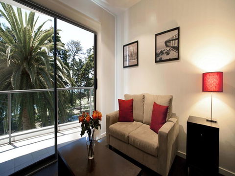 The Waves Apartments - Holiday Adelaide 26