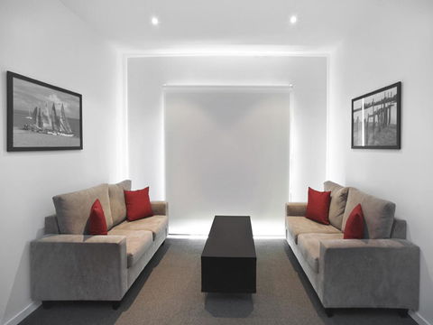 The Waves Apartments - Holiday Adelaide 10