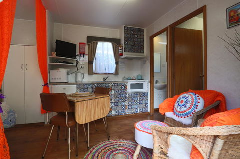 Kanasta Caravan Park - Holiday Adelaide 40