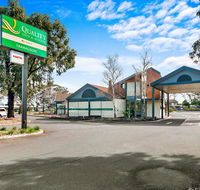 Quality Inn  Suites Traralgon - Holiday Adelaide