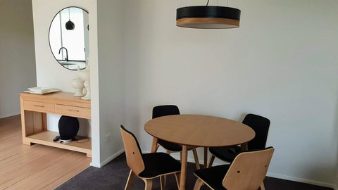 Number 9 Leisure Stay - Holiday Adelaide 7