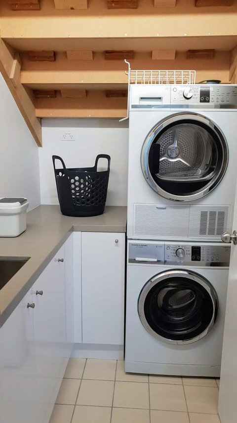 Number 9 Leisure Stay - Holiday Adelaide 14