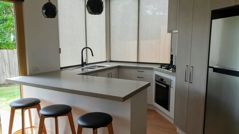 Number 9 Leisure Stay - Holiday Adelaide 6