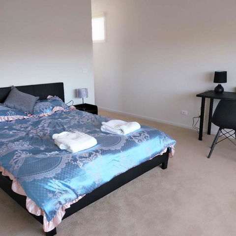 Melbourne Guest House - Holiday Adelaide 23