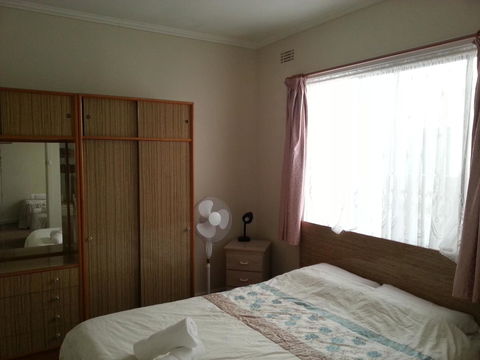 Beachcomber Holiday Units - Holiday Adelaide 30