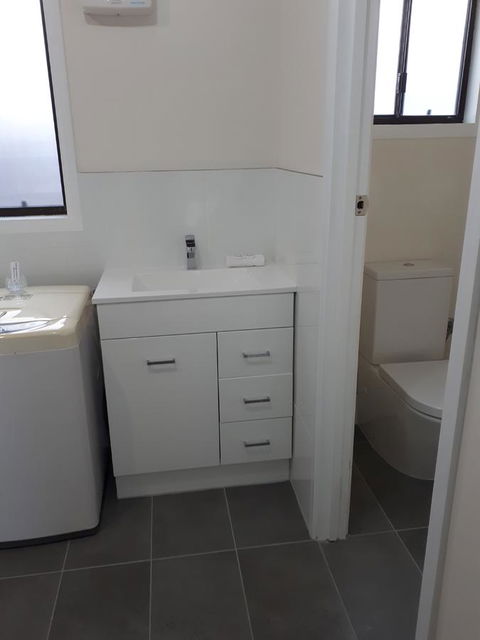 Beachcomber Holiday Units - Holiday Adelaide 8