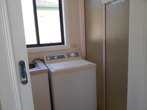 Beachcomber Holiday Units - Holiday Adelaide 19