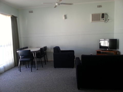 Beachcomber Holiday Units - Holiday Adelaide 36