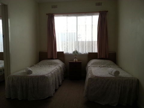 Beachcomber Holiday Units - Holiday Adelaide 28