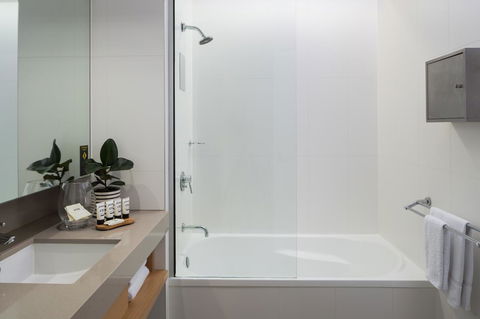 Atura Dandenong - Holiday Adelaide 9