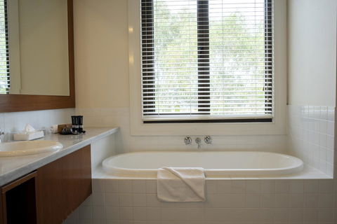 Yarra Valley Lodge - Holiday Adelaide 23