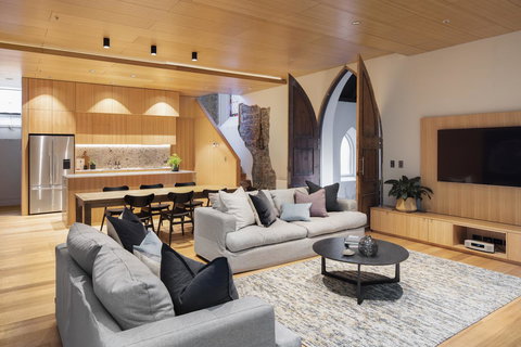 Converted Blue Stone Church - Holiday Adelaide 11