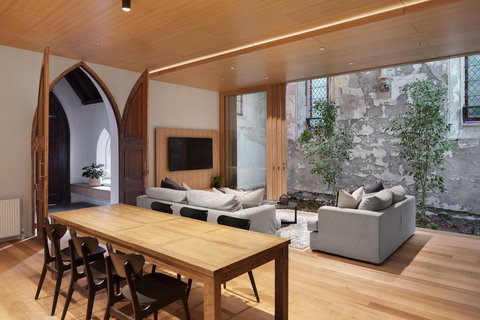 Converted Blue Stone Church - Holiday Adelaide 14