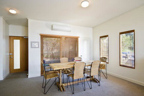 Lornebeach Apartments - Holiday Adelaide 42