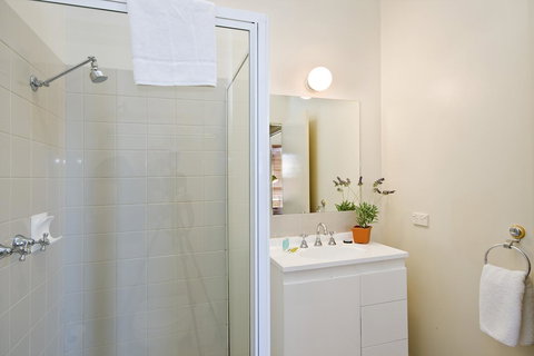 Lornebeach Apartments - Holiday Adelaide 13