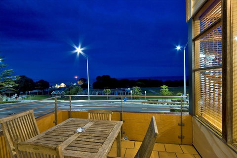 Lornebeach Apartments - Holiday Adelaide 17