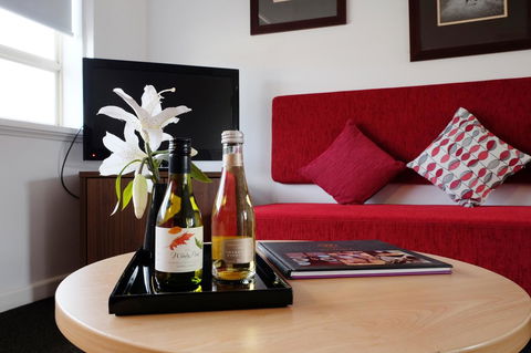 MAC South Yarra By Melbourne Apartment Collection - Holiday Adelaide 2