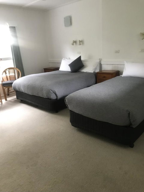 Gipsy Point Lodge & Cottages - Holiday Adelaide 5