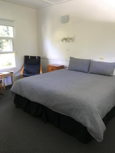 Gipsy Point Lodge & Cottages - Holiday Adelaide 1