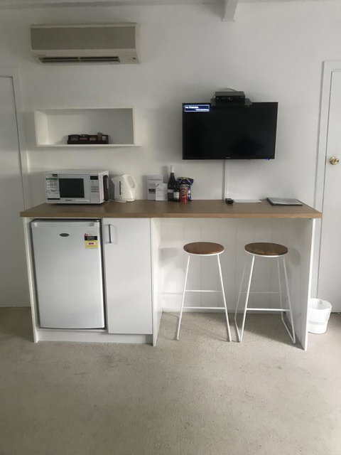 Gipsy Point Lodge & Cottages - Holiday Adelaide 6