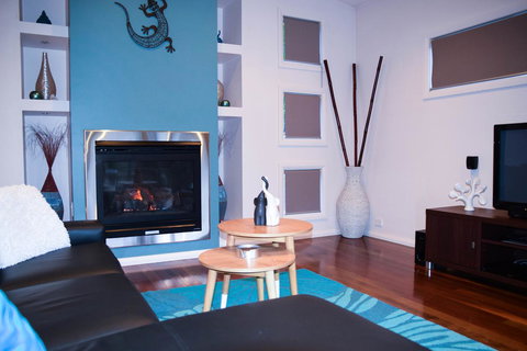 Blue Ridge Retreat - Holiday Adelaide 10