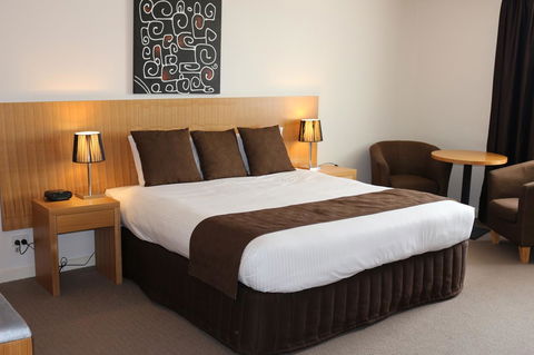 Bairnsdale International - Holiday Adelaide 31