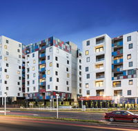 Melbourne Knox Central Apartment Hotel