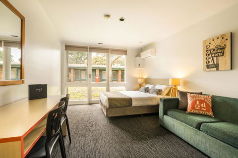 Burvale Hotel - Holiday Adelaide 7