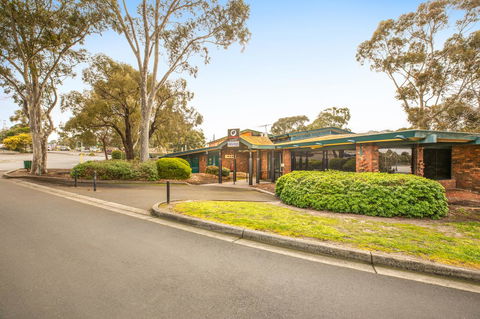 Burvale Hotel - Holiday Adelaide 2