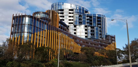 Ivanhoe Apartments - Holiday Adelaide 13