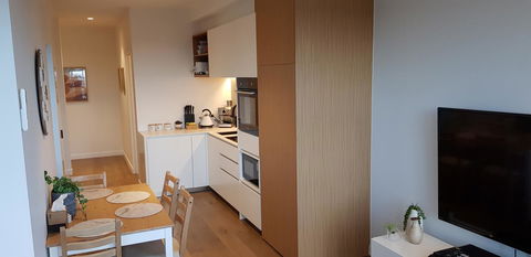 Ivanhoe Apartments - Holiday Adelaide 8