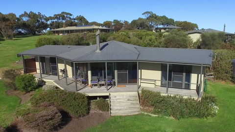 Limosa Rise - Holiday Adelaide 13