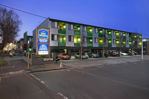 Melbourne's Princes Park Hotel - Holiday Adelaide 5